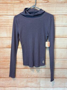 Free People NEW WITH TAGS Ribbed Long-Sleeve Turtleneck Top - Blue